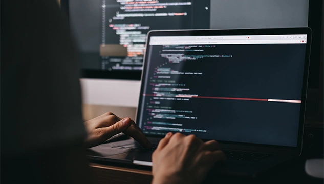 Graphic showing how patching applications supports the Essential Eight with strategic alignment points and key cybersecurity benefits.